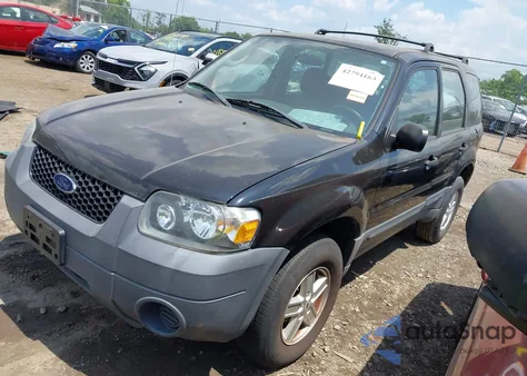 2005 Ford Escape Xls из США, поврежденный, VIN 1FMYU02Z55KA15202